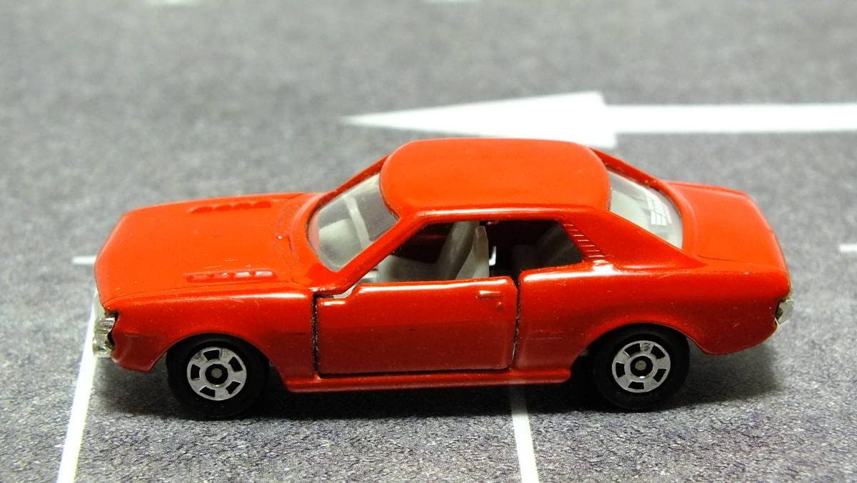 トミカ セリカ1600GT 箱無し Amazon.co.jp: トミカ トヨタ セリカ 1600GT 中国製 箱なし 30