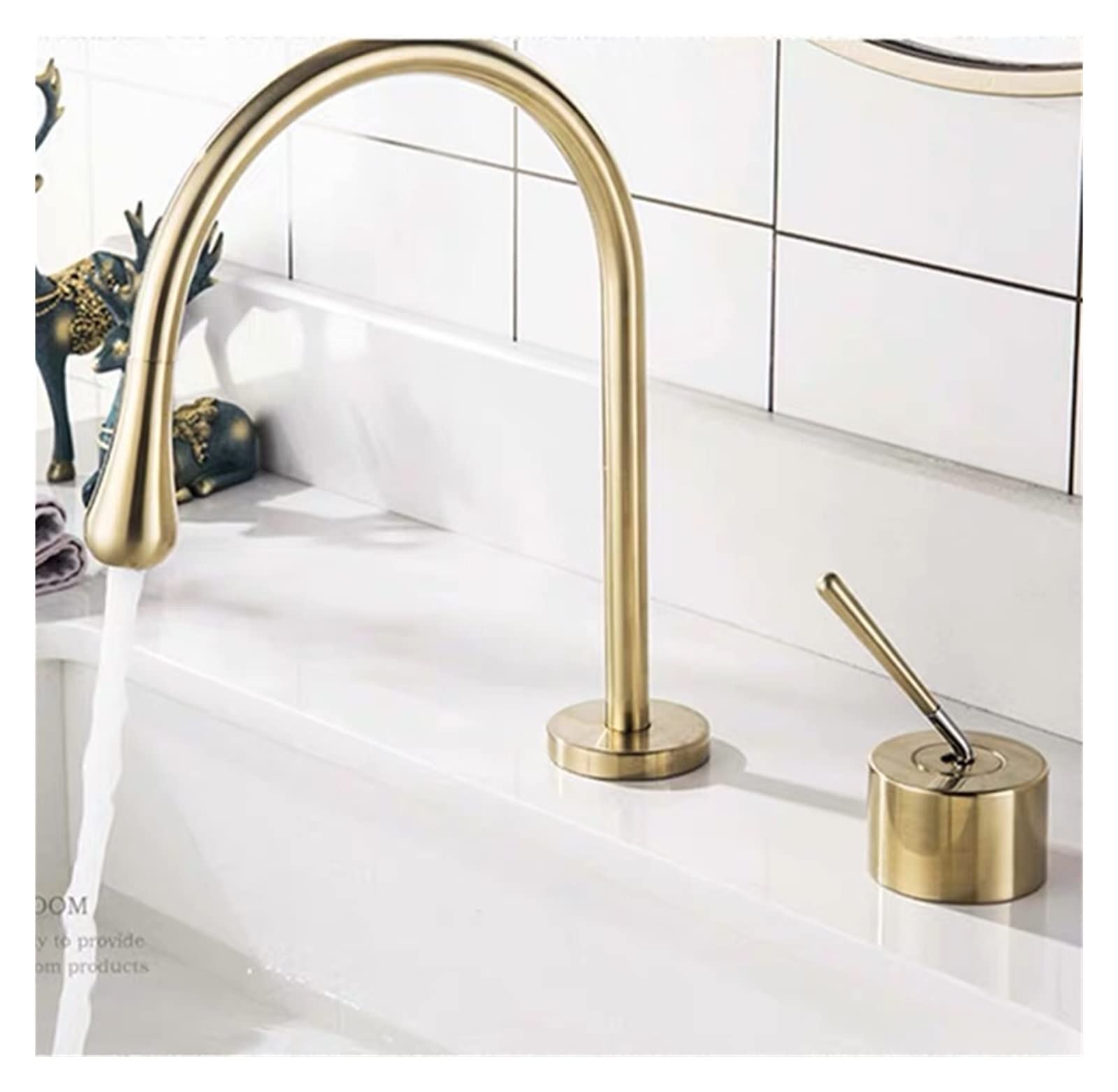 Robinet salle de bains répandu pour une vasque moderne et épurée