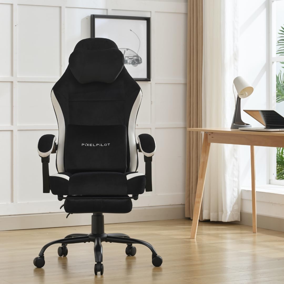 PixelPilot Silla de gaming con reposapiés, silla ergonómica para gaming, de tela transpirable, asiento ancho, soporte lumbar, soporta hasta 150 kg, color negro