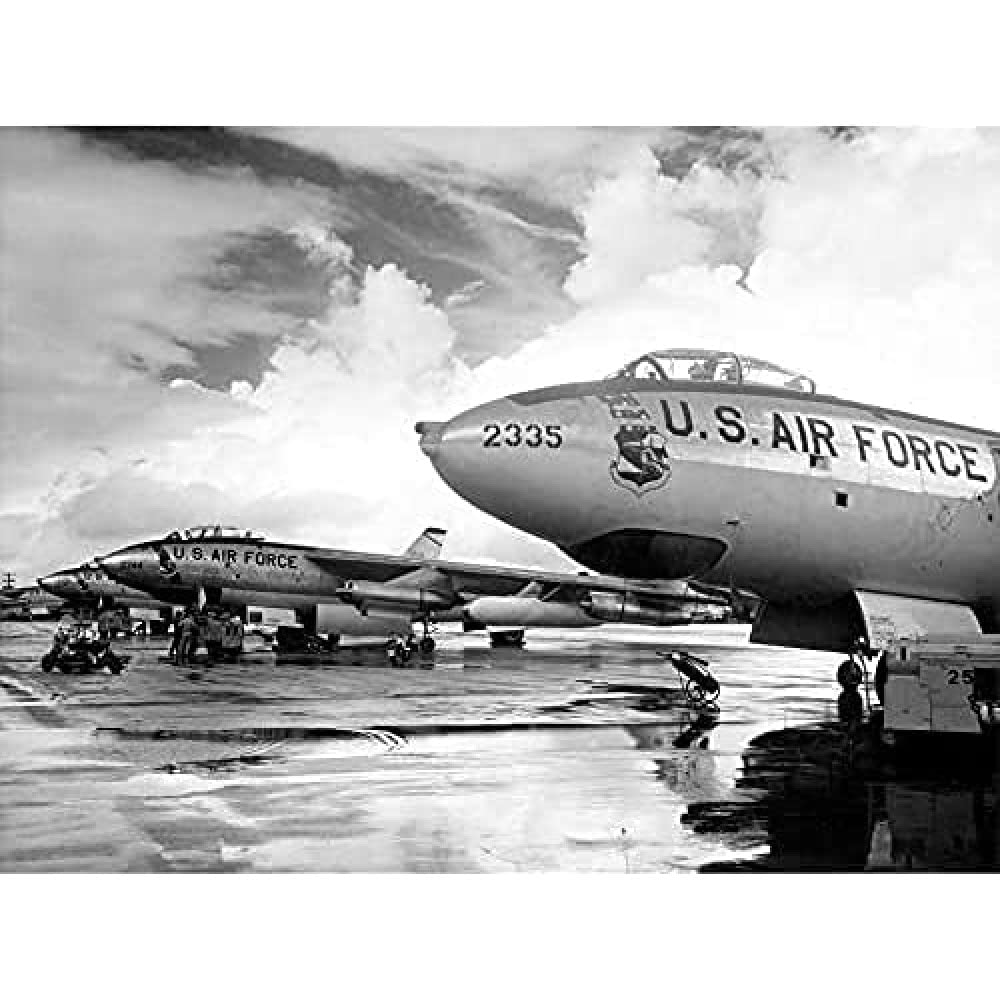 Military USA USAF 1950 B-47 Stratojet Bomber Aircraft Photo Art Print Canvas Premium Wall Decor Poster Mural