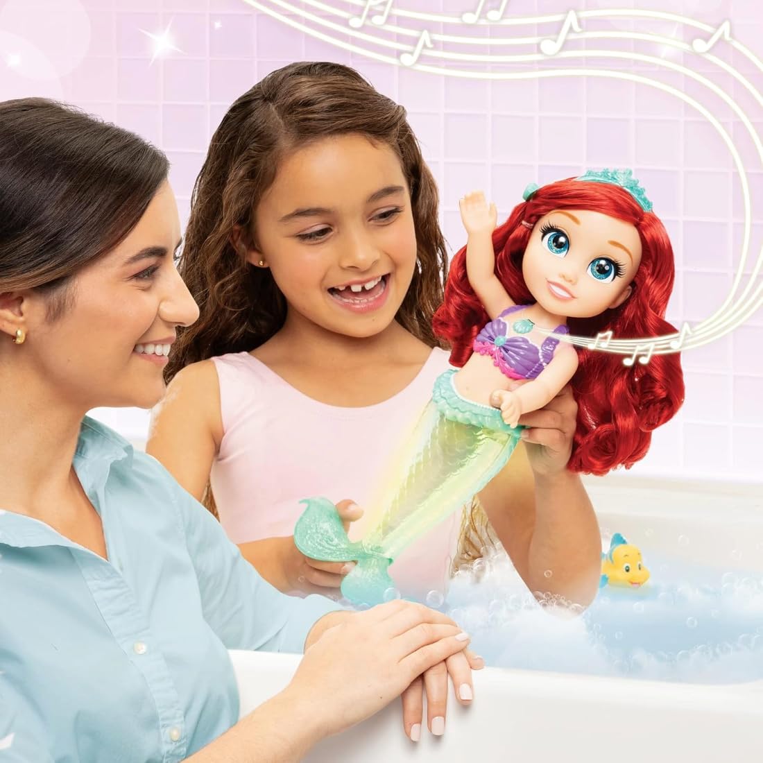 Disney Bambola Ariel My Singing Friend delle Principesse, alta 35 cm, canta e pronuncia oltre 10 frasi ispirate alla storia. Include accessori per un gioco ancora più divertente