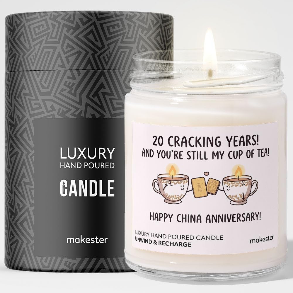 China Gifts Anniversary - Luxury Soy Wax Candle - Vanilla, Jasmine, Sugared Almond - Makester โ image 1