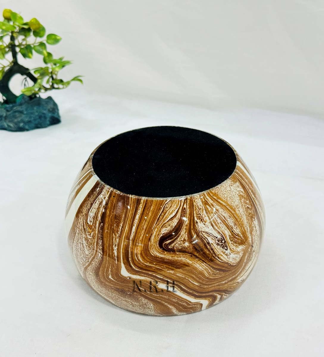 Garenkom voor haken, hars kat garen kom met uitlaat voor klitvrij breien, mooie kat gehaakte garenhouder breigaren opbergmand voor handwerk en decoratie (kleur: D