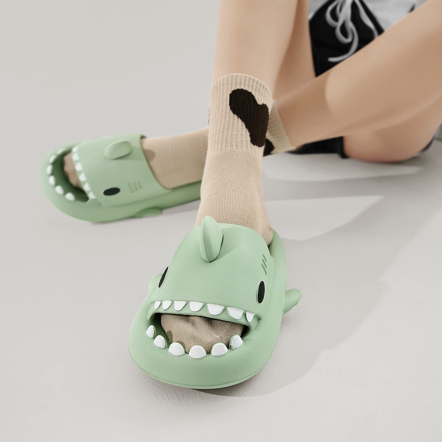 Pantuflas de Tiburón Verano para Mujer Hombre Niños Zapatos de Baño Antideslizante Zapatillas de Ducha Sandalias de Playa y Piscina Shark Slides Slippers