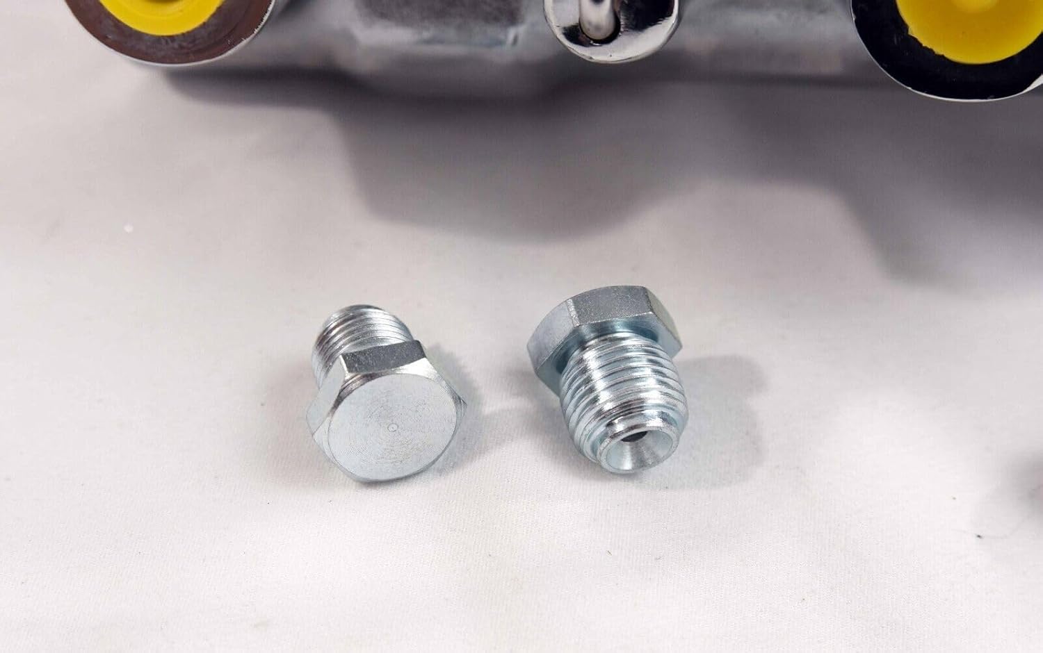 FOLIAGE for GM Brake for Master Cylinder 1-1/8-inch Bore 4 Ports for Corvette Style for Dual Bail Cap Chrome, gm Brake Master Cylinder, 1-1/8 Master Cylinder, Master Break Cylinder for Corvette bore