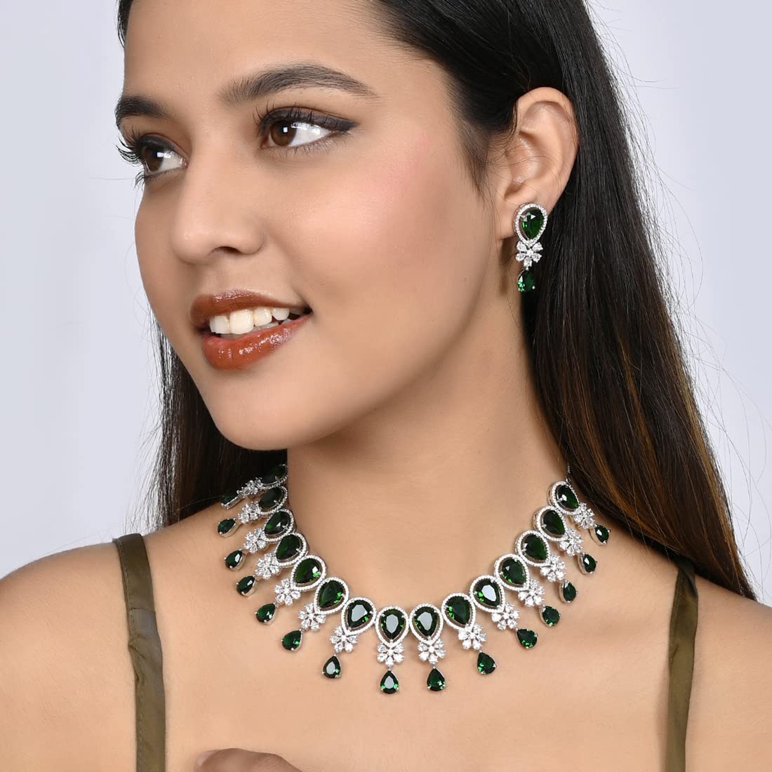 Green Teardrop Zircons Jewellery Set, CZ Elegance