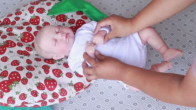 Bambola Reborn Femmina 20 Pollici MAIHAO - Corpo In Cotone, Occhi Aperti, Realistica Come Un Vero Neonato - Foto 8