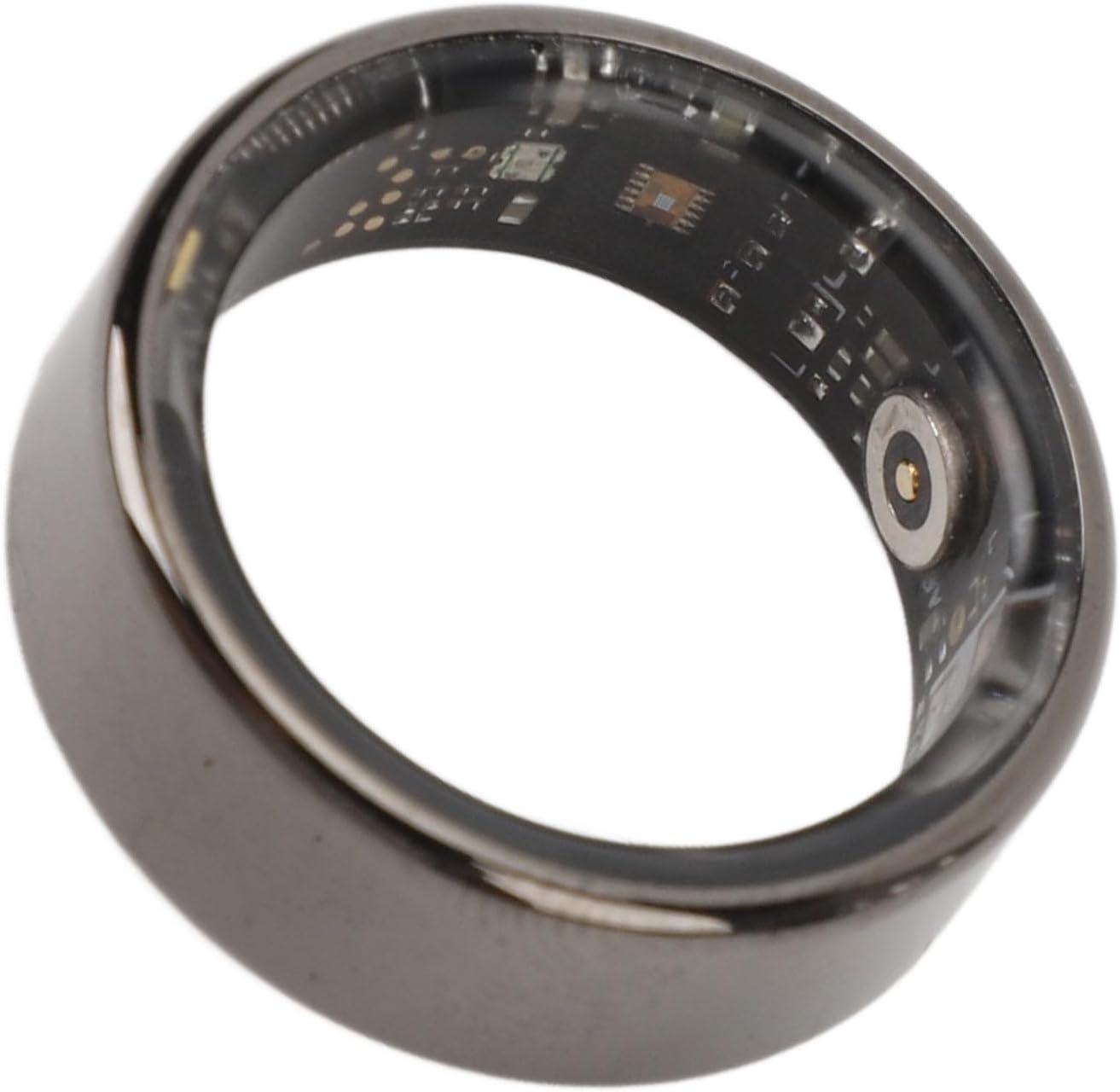 Жакын план view of the smart ring's internal sensors