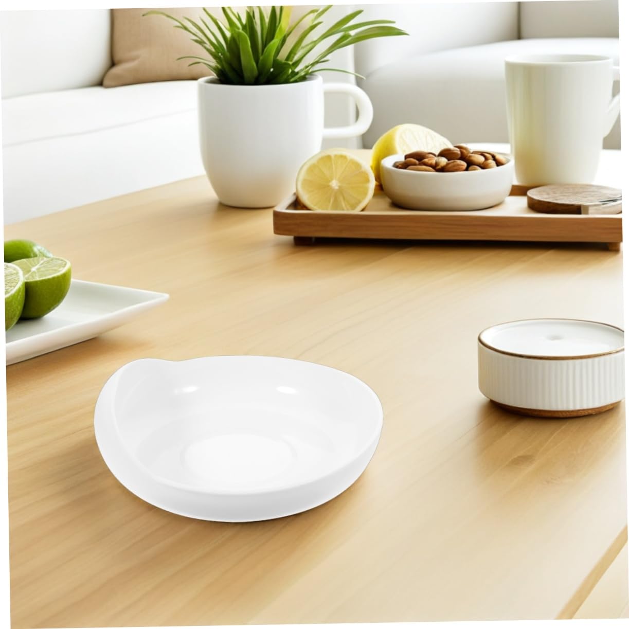 CALLARON Plato Redondo Antiderrames con Base de Ventosa para Personas Discapacitadas y Mayores, Diseño Ergonómico y Material de Silicona, Paquete de 2 Piezas para Alimentación