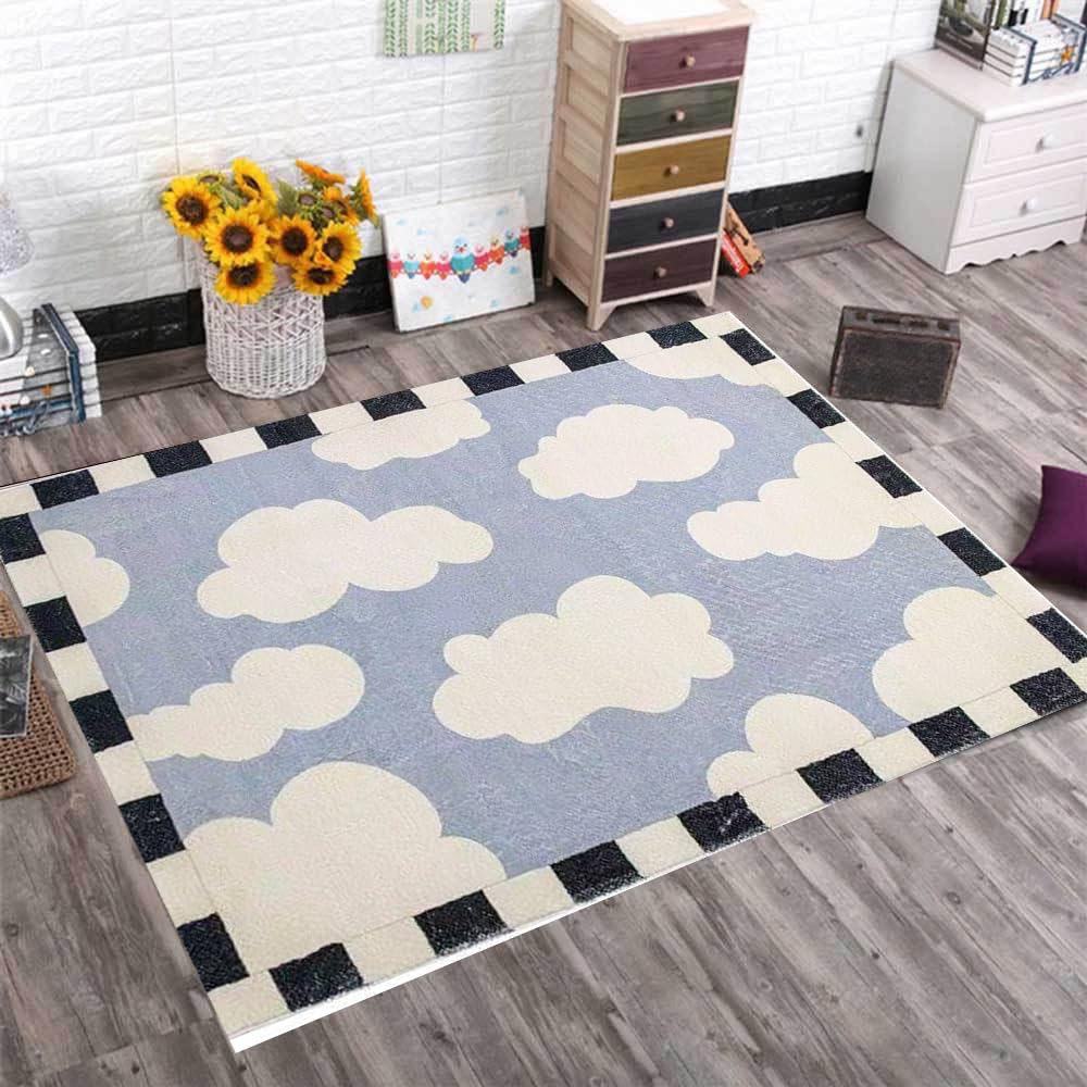 Tapis nuages bleu et beige pour illuminer la chambre de vos enfants