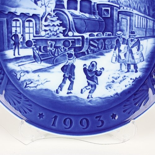 ロイヤルコペンハーゲンイヤープレート 1993年平成5年 「クリスマスのお客様」 イヤープレート 1993年版 / 平成5年|ロイヤル コペンハーゲン