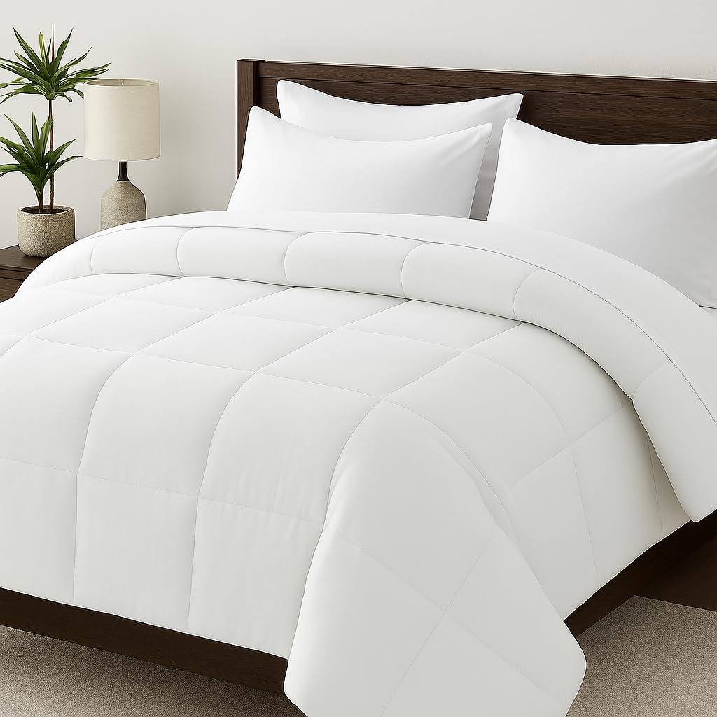 Bright Decor All-Season 300 GSM Double- Bed Comforter/Quilt/Blanket/Rajai - Down Alternative Quilted Duvet Insert with C