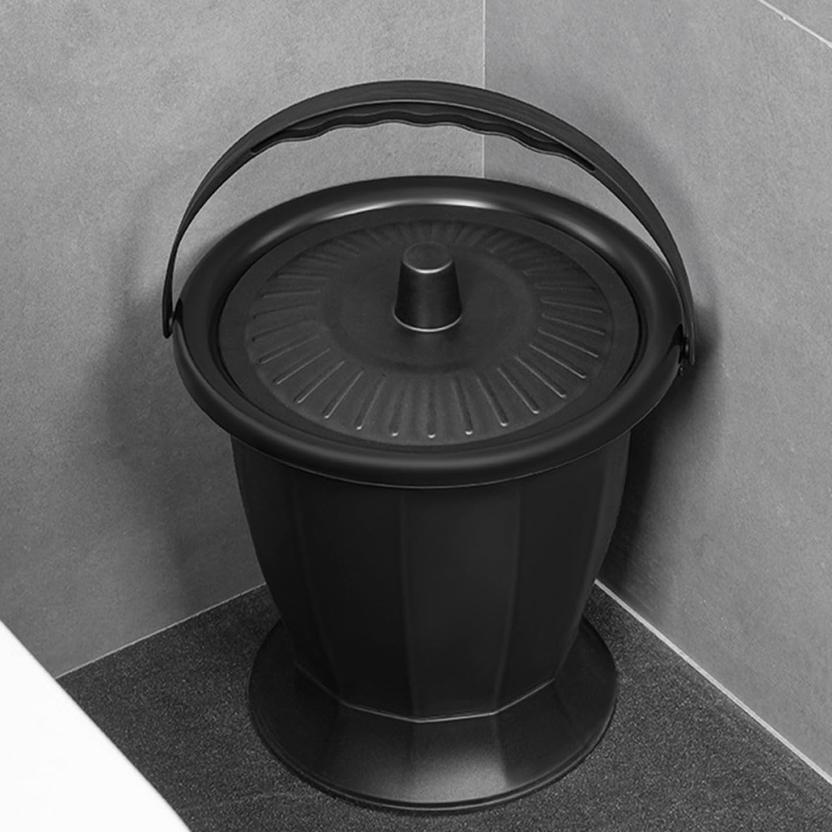 Ciieeo Sputacchiera Portatile per Anziani e Adulti con Coperchio, Vaso da Notte Riutilizzabile in Plastica Pp, Orinatoio Unisex per Uso Domestico e Viaggio, Secchio Urina con Isolamento
