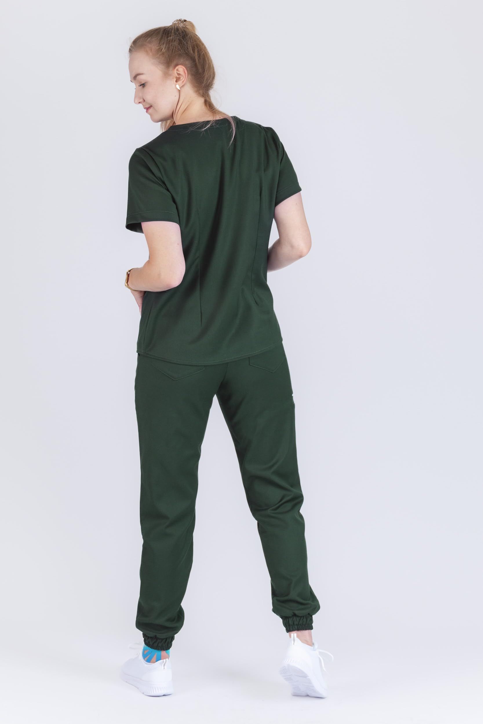 Comfy Jogger damski komplet medyczny z bluzą i spodniami