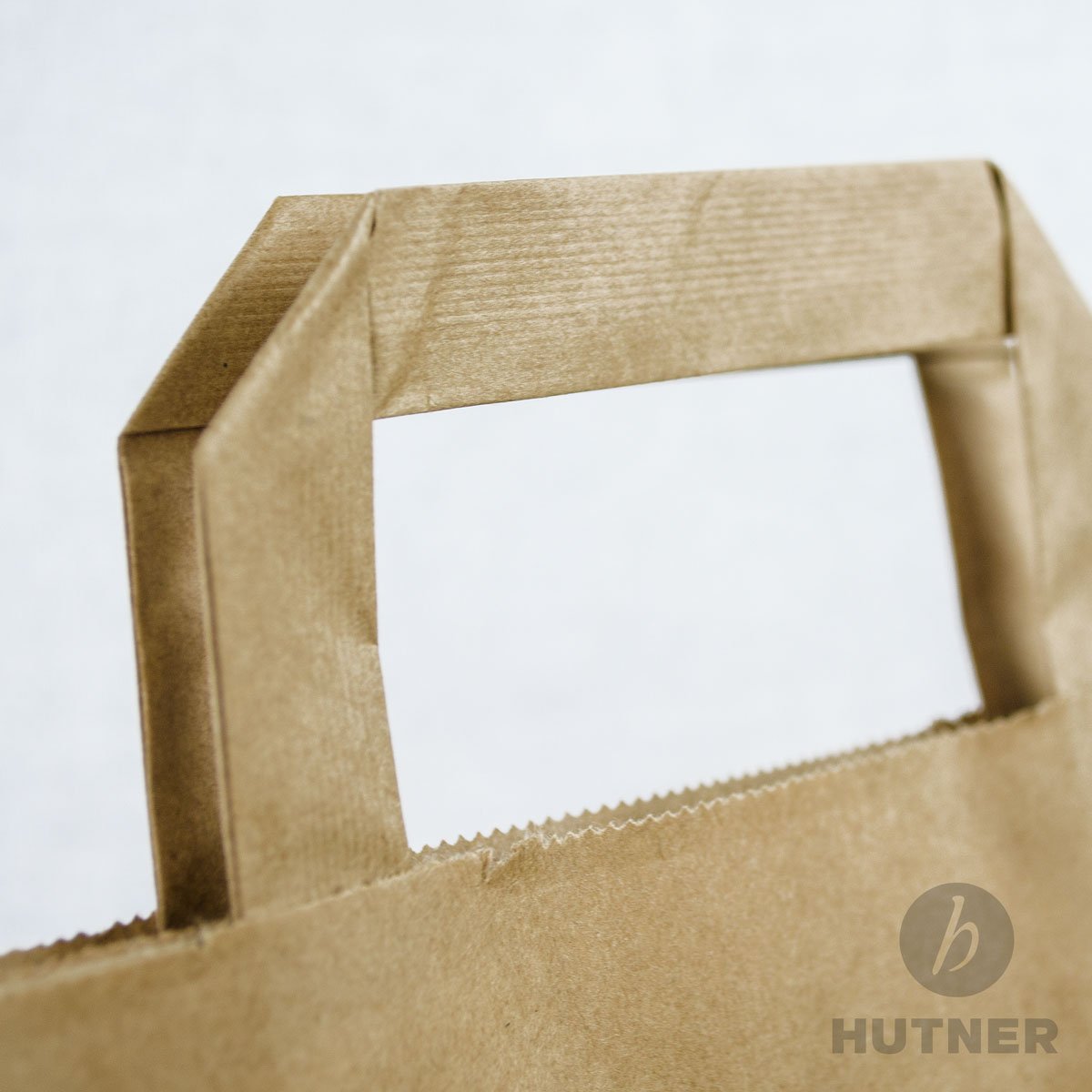 Papiertüten Braun mit Flach-Henkel I 500 Stk. 26+12x35cm I Papiertragetasche für Einzelhandel, Hochzeit, Geburtstag, TO-GO I Geschenktüten aus Kraftpapier I HUTNER