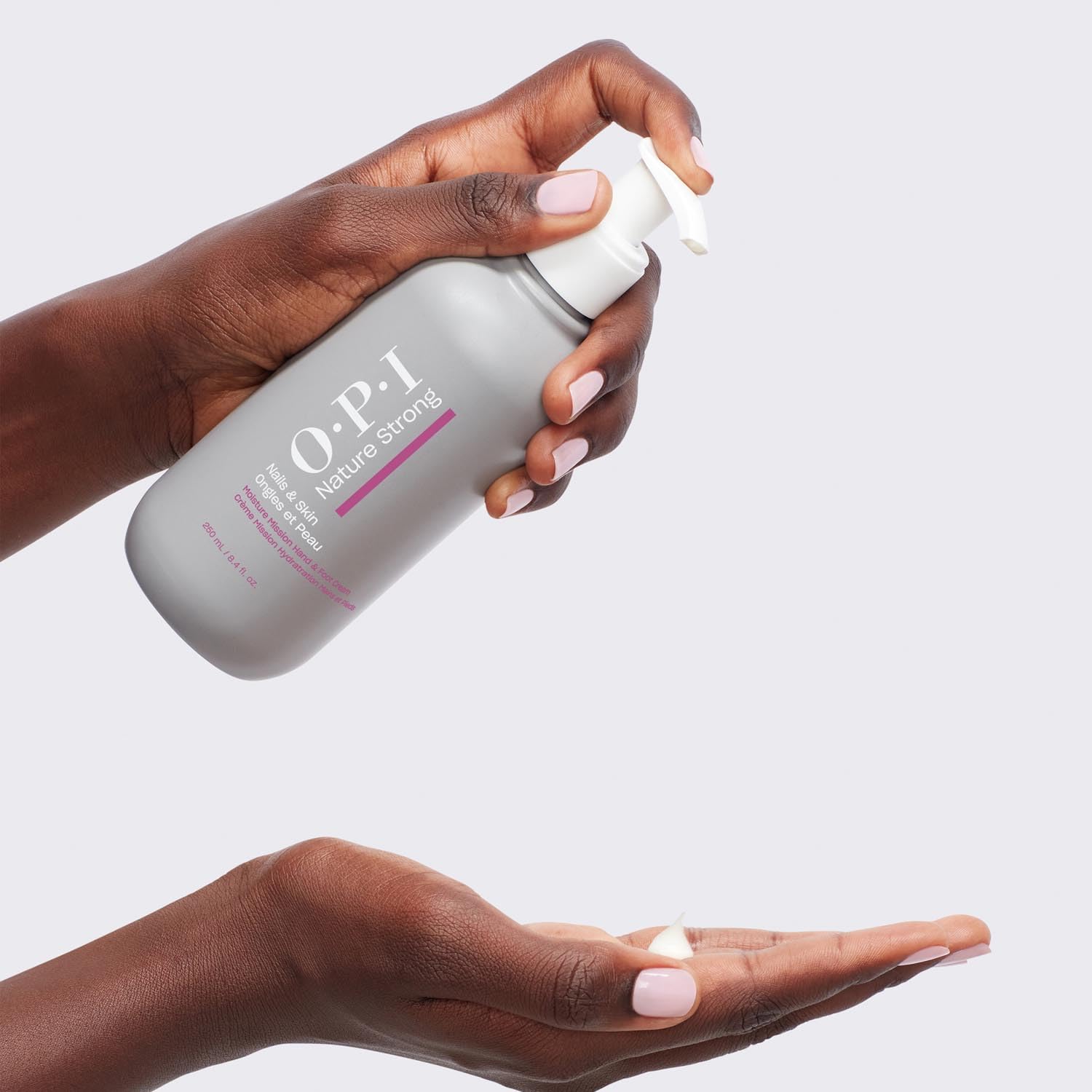 OPI Nature Strong Moisture Mission Hand & Foot Cream – Crema Mani e Piedi con Burro di Karité, pelle nutrita e idratata – Disponibile in 100ml e 250ml