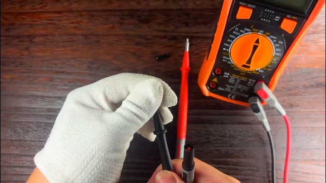 Image of Slim Reach Test Probe Set with Stainless Steel Tip, 1000V Voltage, 10A Current, 4mm Tip Diameter for Multimeter Leads