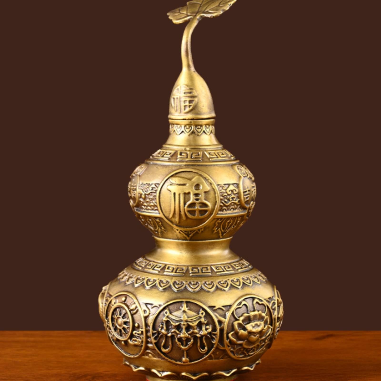 Vaso Decorativo in Ottone Gourd con Coperchio E Finitura Ottone Dorato Scultura con Pannelli Simbolo E Bande Incise Adatto per Mensola Console Studio, 40cm