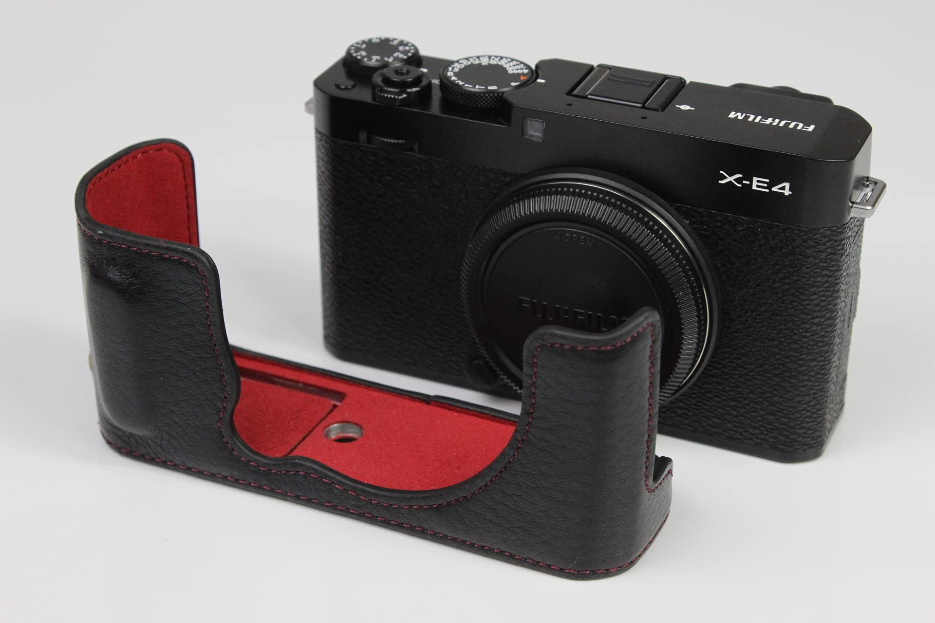 【値下げ】FUJIFILM クラッセ ケース付き Amazon.co.jp: 底開き 本革グリップカメラケース 富士フイルム X-E4