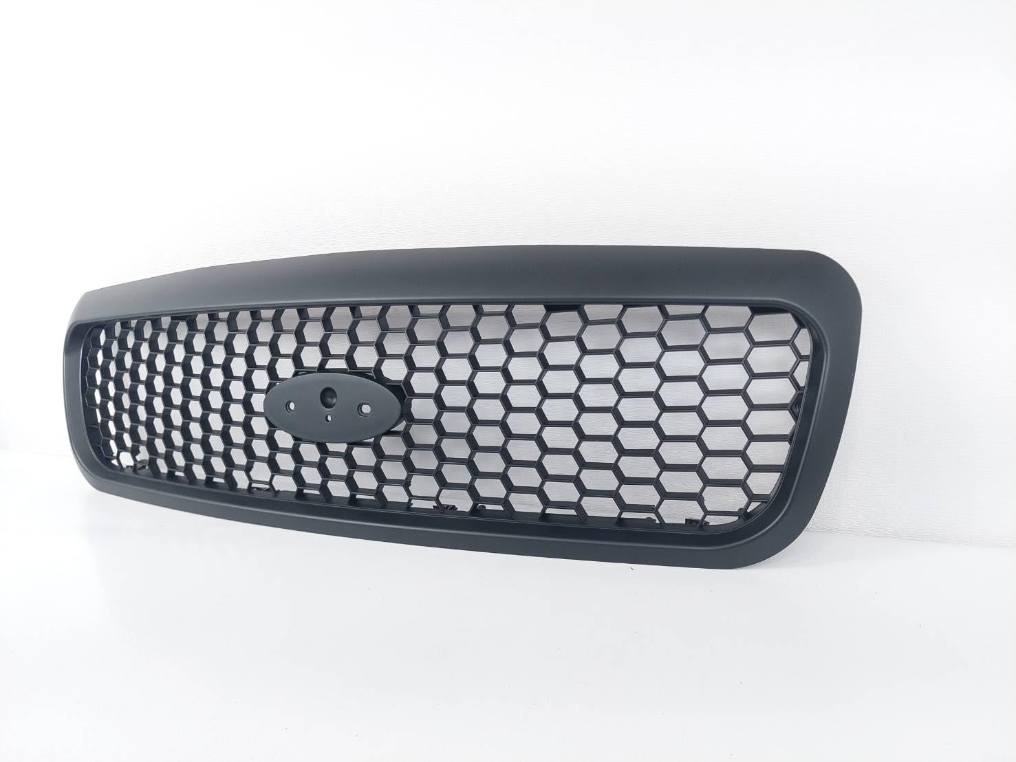 Matt Black Grille For Ford Crown Victoria 1998-2005 FO1200388