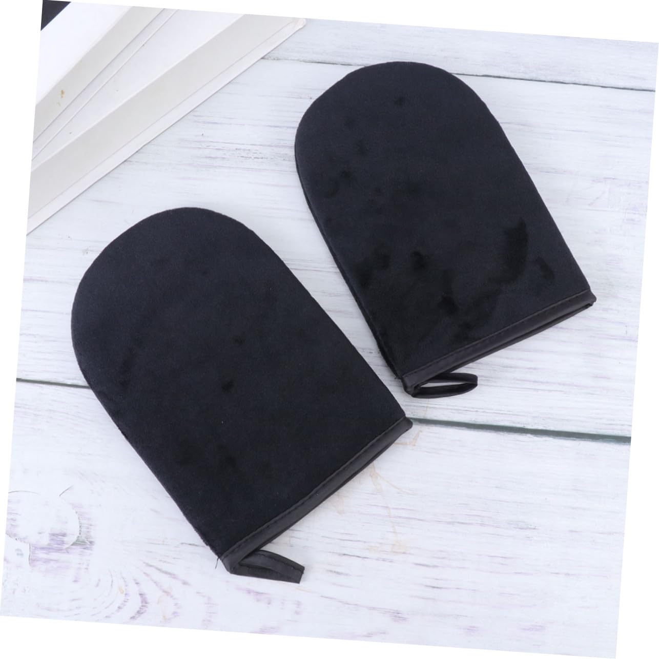 Ipetboom Self Tanning Mitt Tan Glove Lint- Material Sunless Tanning Mittens for Even Application Comfortable Fit