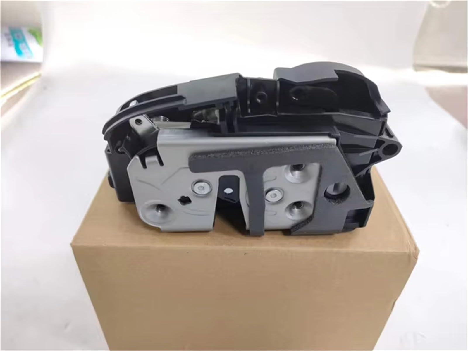 Serratura Porta Auto per Volvo per V60 per S60 Attuatore Serratura Porta 31349858 31349860 31349864 31349868 Attuatore Chiusura(Rear Right 7pin)