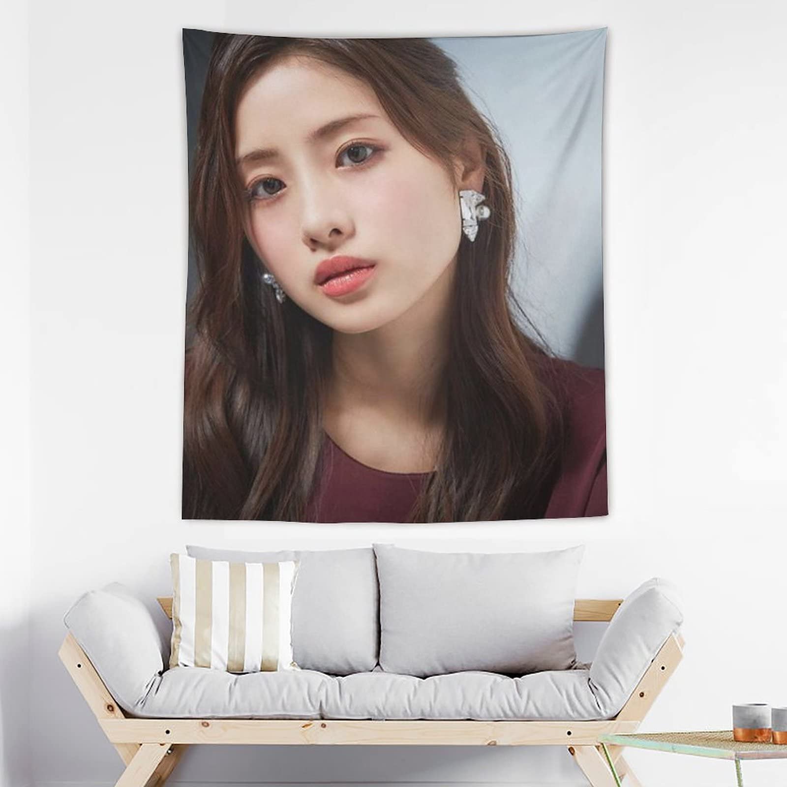 石原さとみ/タペストリー Amazon｜石原聰美 石原さとみ タペストリー 写真の背景ライブ