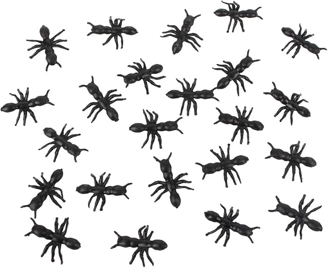 FeiWen Plastic Realistic Insects Toys Plastic Flies,Spider,Ant ,Gecko,Halloween Party Decor April Fools Day Decoration (ant)