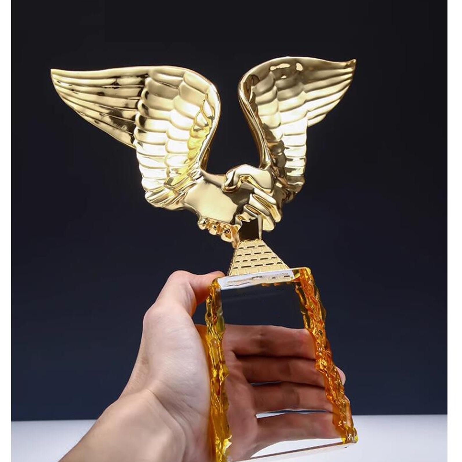 Trofeos, medallas y premios Trofeo De Apretón De Manos Alas Metal Dorado Obsequios Premios Beneficiosos Todos Proyectos Cooperación Empresarial Empresas Aniversario La Base Patrón Cristal Se Puede Gra