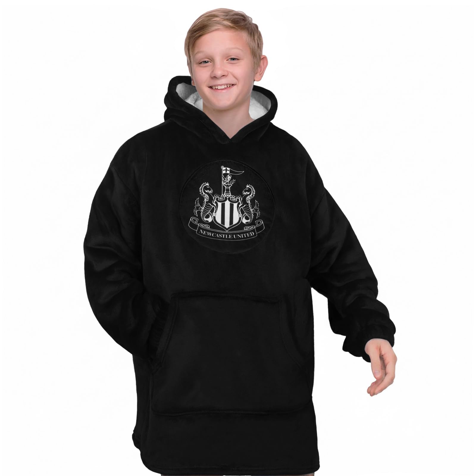 Newcastle United FC Black Fleece Oversized Hoodie Blanket - 10-14 Years