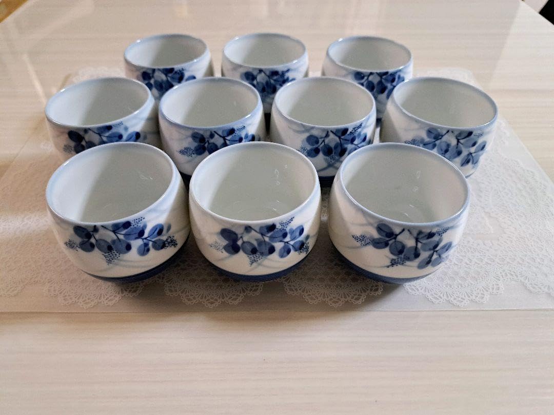 Amazon | 有田焼 荻窯 湯呑み10客セット | ノーブランド品 Amazon | 有田焼 荻窯 湯呑み10客セット | ノーブランド品
