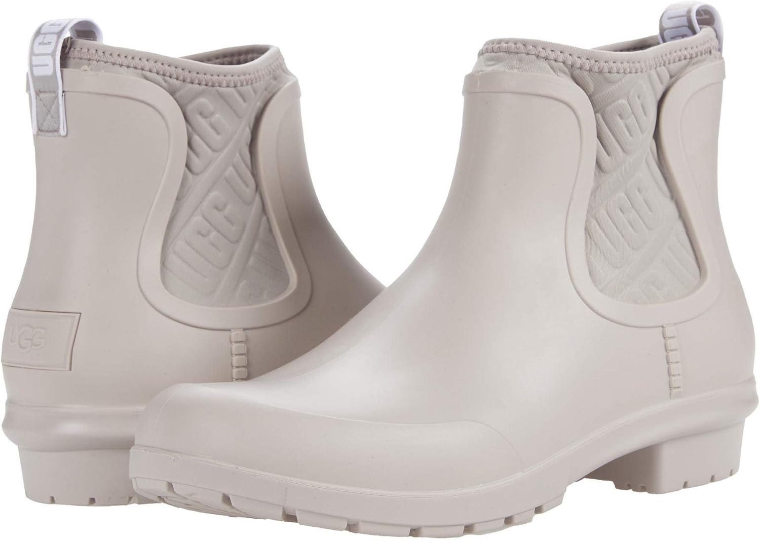 UGG Women's Chevonne Ankle Boot