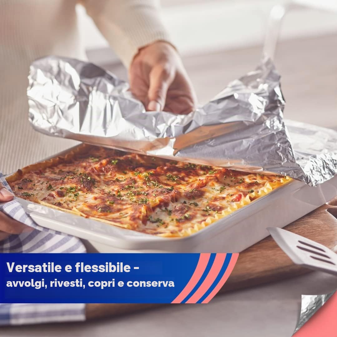 Reynolds Classic Kitchen Foil | Foglio di alluminio | stagnola per cucinare, barbecue, arrostire | Confezione da 3 rotoli | 304 mm x 9,14 m | L'imballaggio può variare