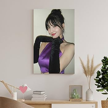 Amazon.co.jp: TWICEモモ平井 もも ポスター 韓流 かっこいいですの