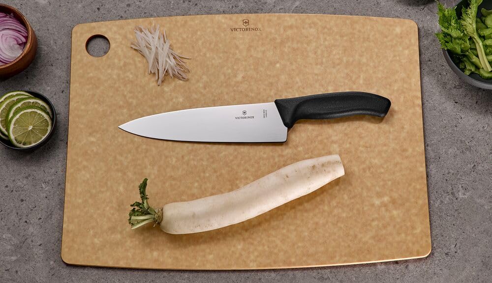 Amazon｜VICTORINOX(ビクトリノックス) 牛刀包丁 食洗機対応 スムーズ