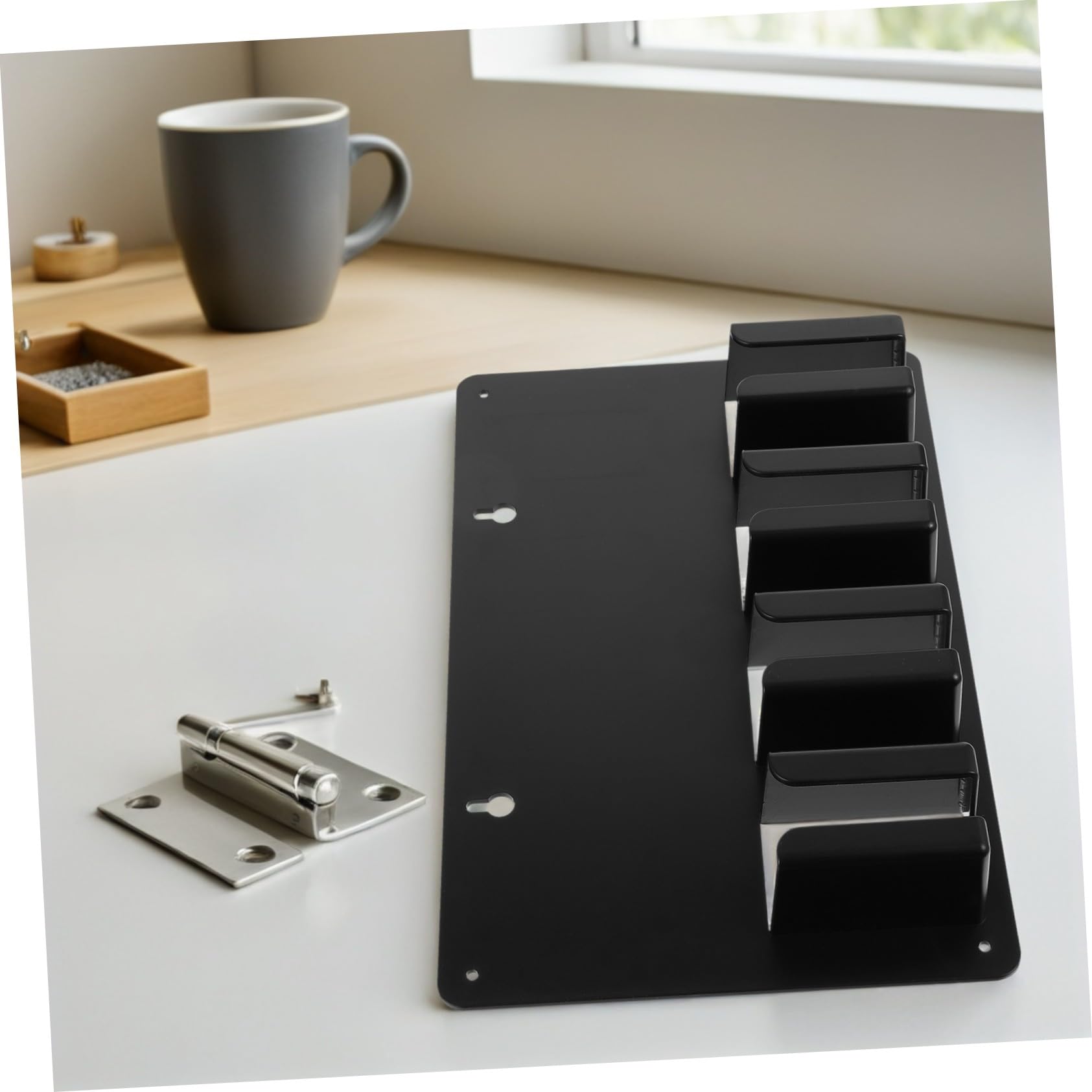 LIFKOME 3 Piezas Soporte para Cortapelos Eléctrico de Peluquería Organizador Pared Estante para Herramientas de Barbería Negro Compatible con Múltiples Modelos