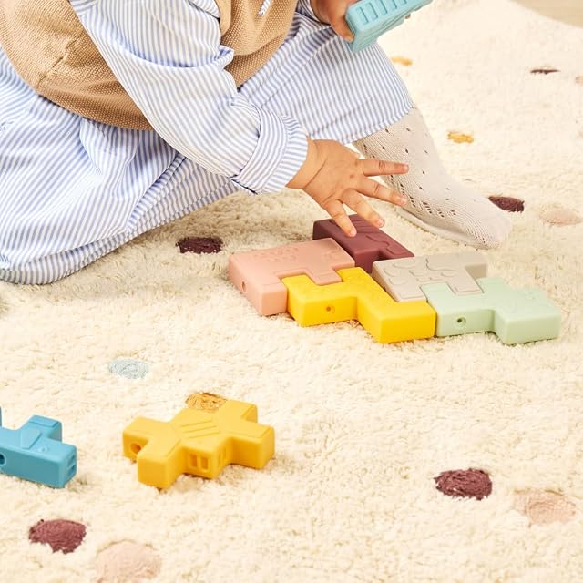 Foto 4 de 8 de Miniland Puzzle Educativo y Sensorial para Bebés, Bloques de Animales Blanditos, Textura y Sonido, Desde…