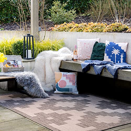 Durable Beige Cream Neutral Weather Proof Soft Plastic Summer Garden Outdoor Area Rug UV Stain Mould Resistant Patio Mat Lawn Decking Picnic Carpet Rugs 120cm x 170cm