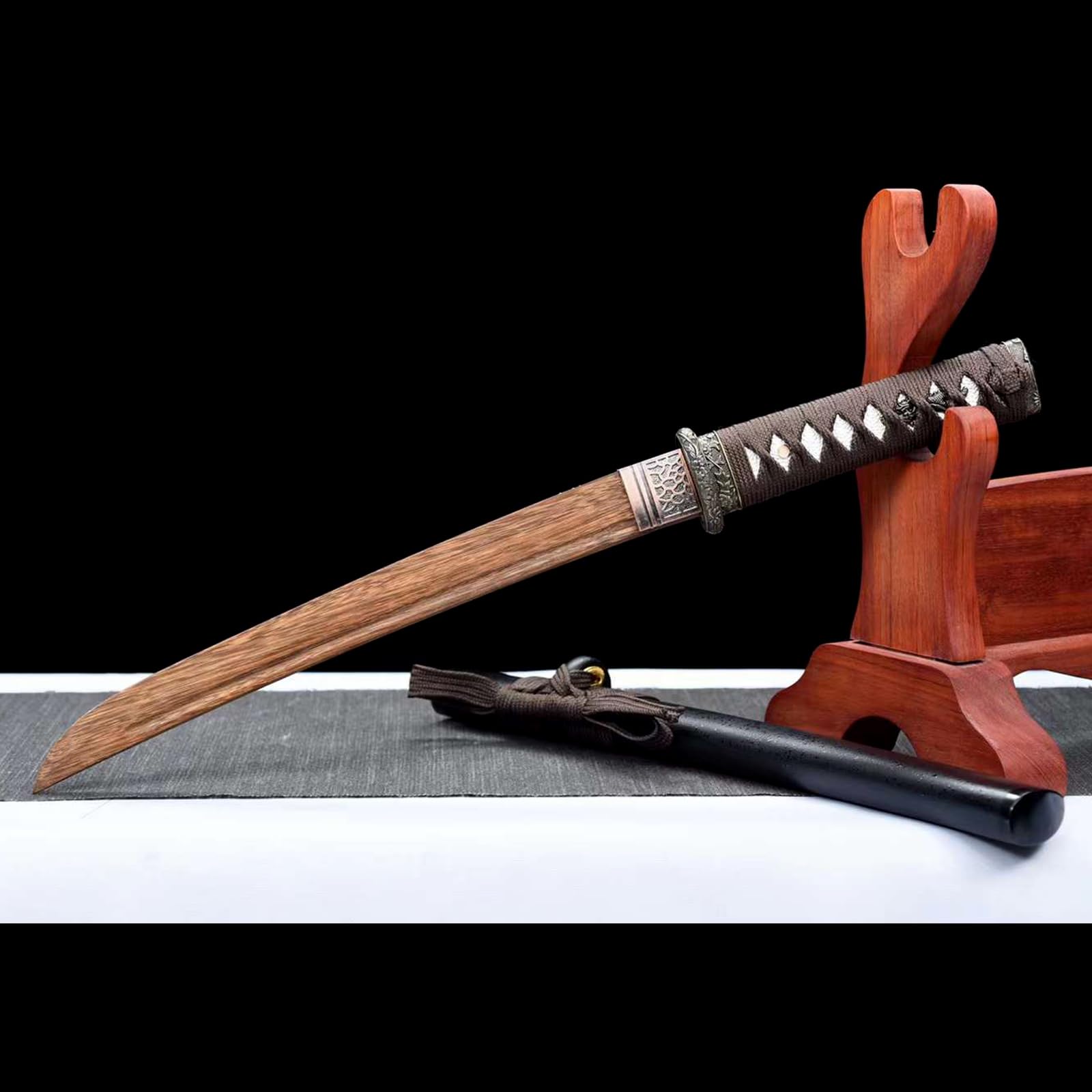 55 cm Kurze Samurai-Schwerter aus Holz,handgefertigtes Bokken,Katana aus natürlichem Palisanderholz, Ausstellungsstück,Cosplay,Requisite oder Sammlung.