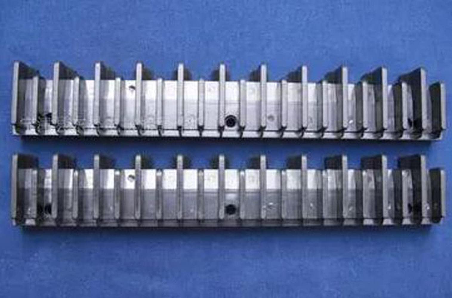 Escalator Demarcation line Escalator Boarder L47332175