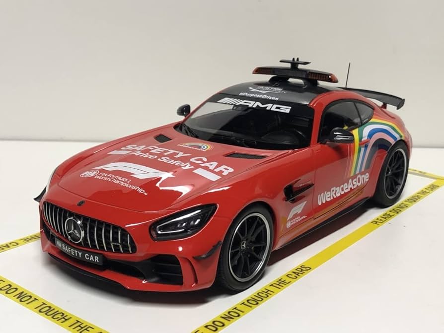 Amazon | minichmaps 1/18 Mercedes Benz AMG GT R Safety Car