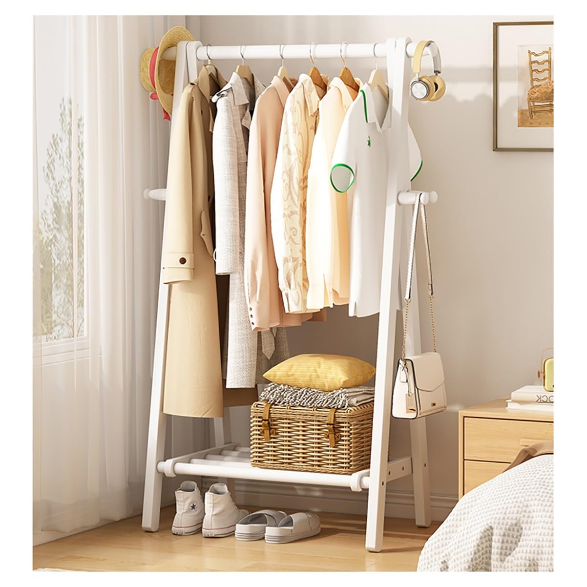 Portant à vêtements pliable en bois pour résoudre le manque de rangement