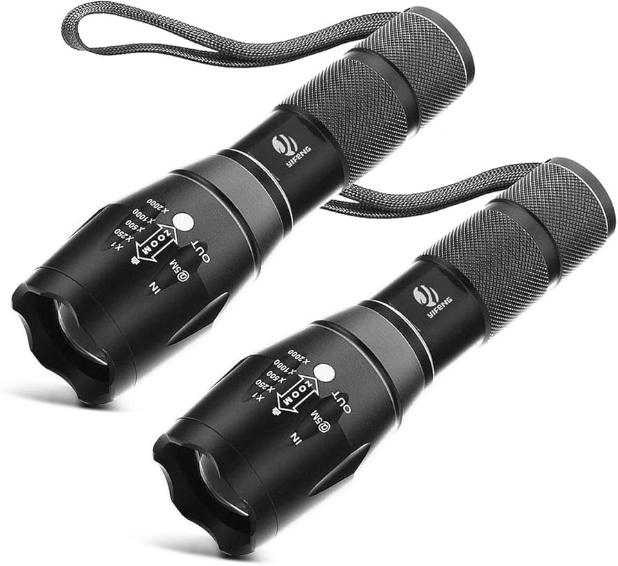 LED 懐中電灯 yIFeNG 強力 防水 ズーム機能 超高輝度 1600ルーメン 5つ