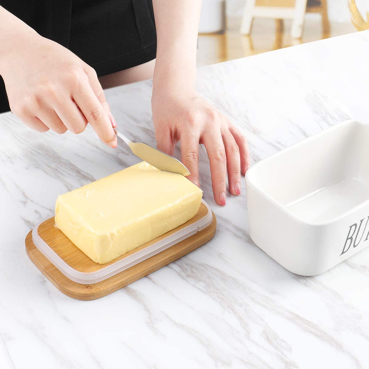 Beurrier Porcelaine AngLink - 250g - Avec Couteau Et Joint Silicone - Design Élégant Cuisine