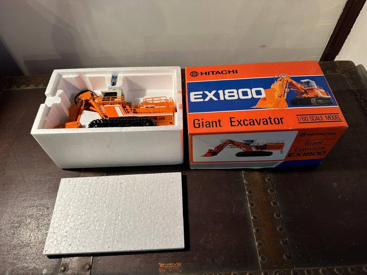 Amazon.co.jp: 日立 Giant Excavator EX1800 1/60スケールモデル
