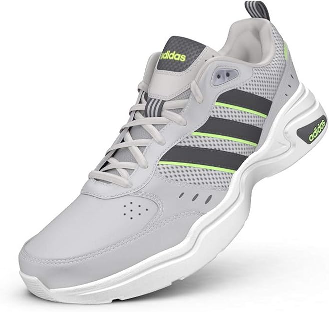 adidas Men's Strutter Shoes Cross Trainer, Grey Two F17 Grey Six Signal