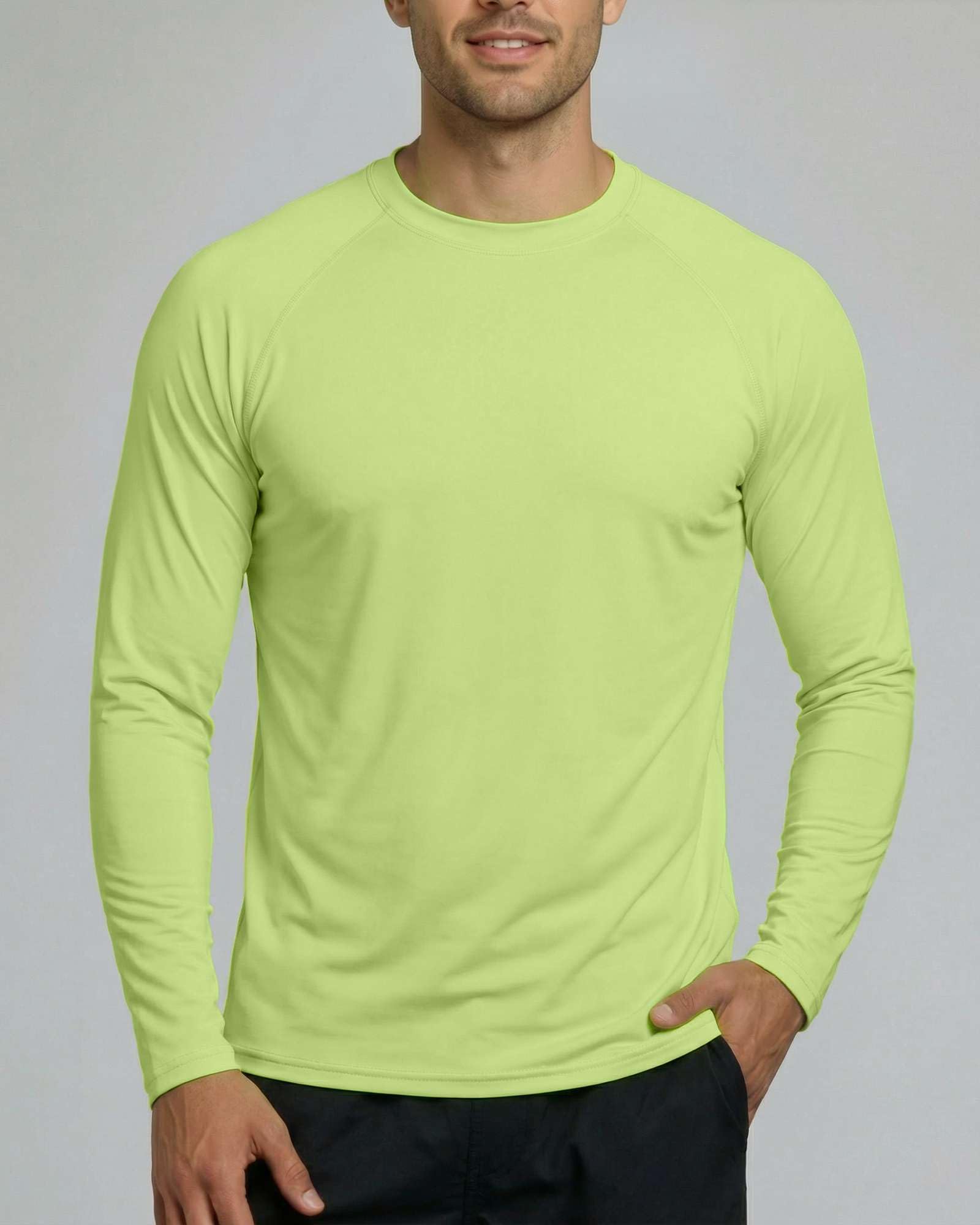 Real Essentials Paquete de 4: camiseta de protección de manga larga para hombre, UPF 50+, para natación, playa, protección solar UV, pesca, secado rápido (grande y alto)