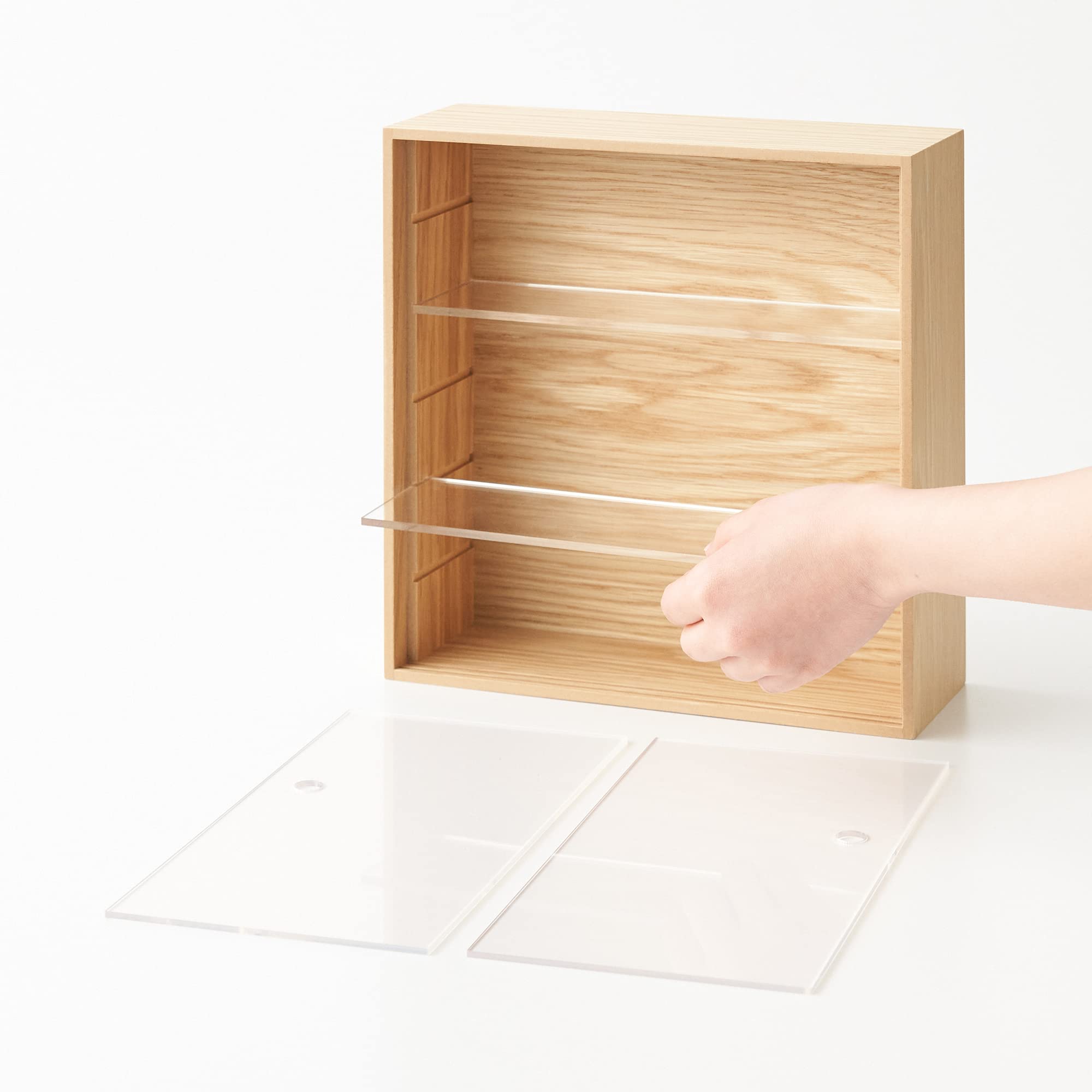 Amazon.co.jp: 無印良品 木製コレクションスタンド引き扉付き 約幅25.2 Amazon.co.jp: 無印良品 木製コレクションスタンド引き扉付き 約幅25.2