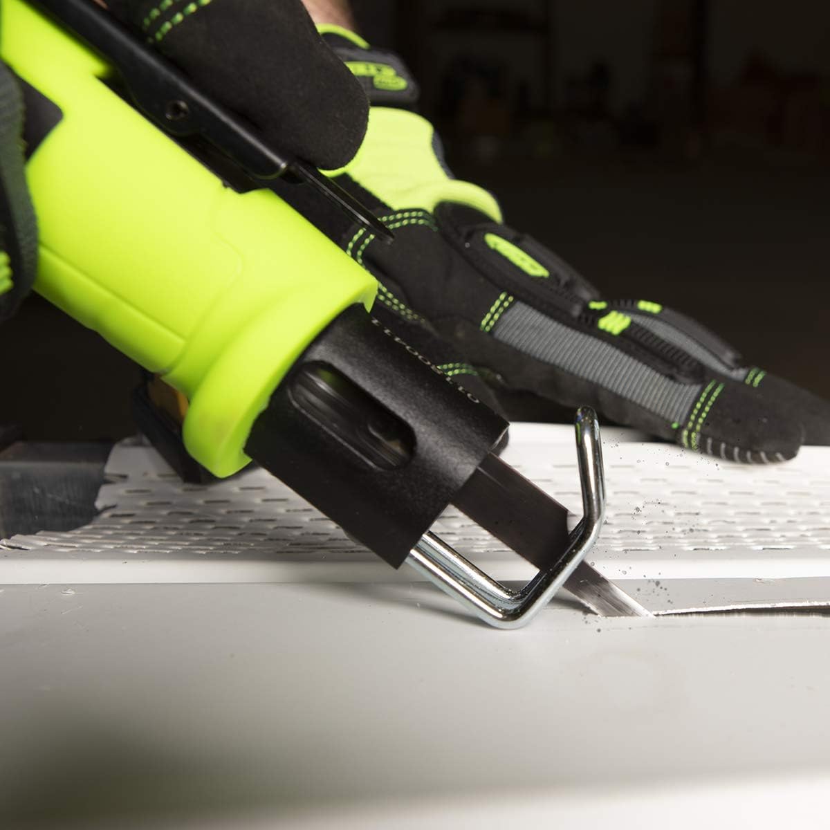 Blасk Frіdау Clеаrаnсе Flexzilla Pro Reciprocating Mini Air Saw Kit, with 3/8″ x 6′ Whip Hose w/Ball Swivel, and Flexzilla Pro High Flow Couplers and Plugs - AT8565FZ Gеt Sресіаl Prісе Flexzilla Pro Reciprocating Mini Air Saw Kit, with 3/8″ x 6′ Whip Hose w/Ball Swivel, and Flexzilla Pro High Flow Couplers and Plugs - AT8565FZ