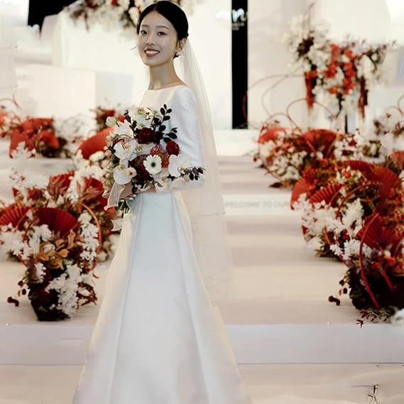 Amazon | [Fiveen] ウエディングドレス 長袖 花嫁 白 結婚式 前
